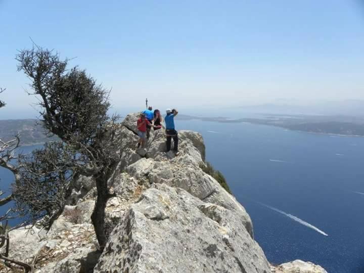 Agriturismo Funtan'Arva Loculi エクステリア 写真